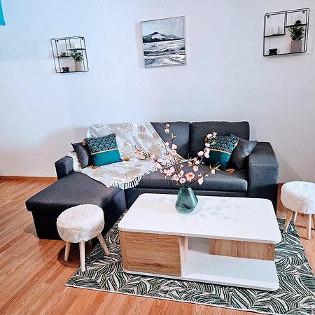 Spacieux Et Charmant Appartement De 47 M2 Charleville-Mézières Εξωτερικό φωτογραφία