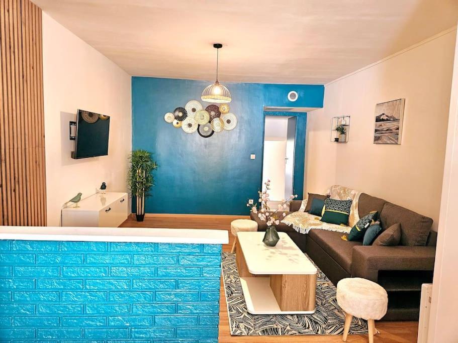 Spacieux Et Charmant Appartement De 47 M2 Charleville-Mézières Εξωτερικό φωτογραφία